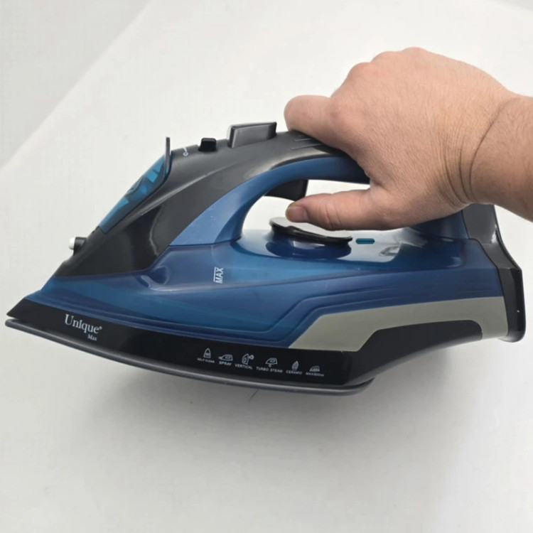 اتو بخار یونیک مدل UM1580R